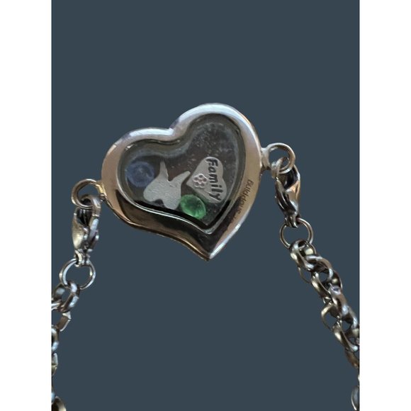 Joy of Shopping Dentist Assistant Tech Heart Floating Charm Bracelet Silver - Picture 12 of 13